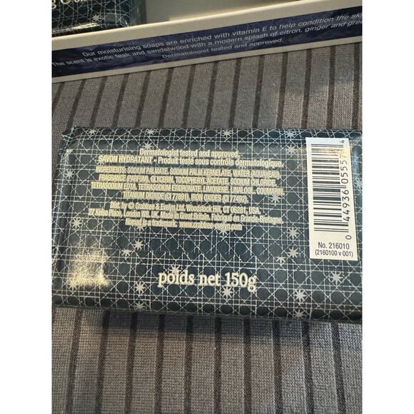 New Crabtree & Evelyn Nomad Moisturising Soap Bars -Set of 3 - 150 G / 5.3 Oz - Picture 4 of 5